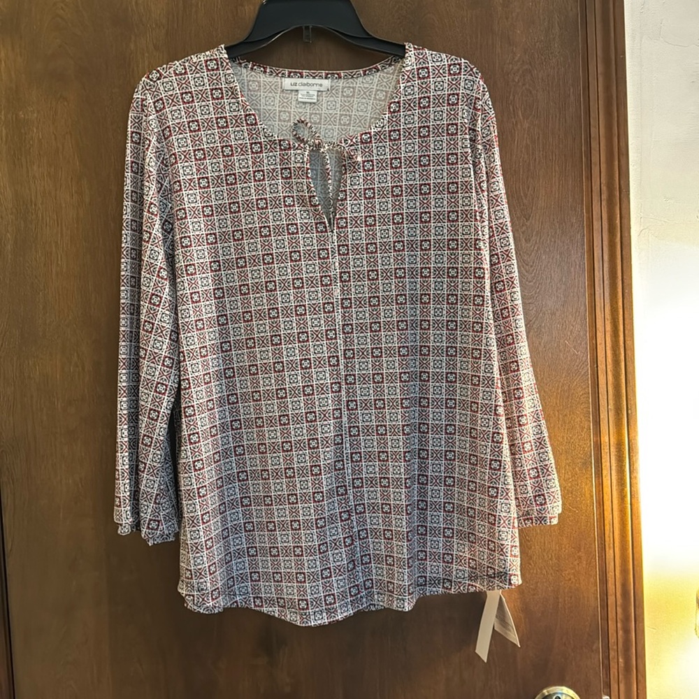NWT Liz Claiborne silky feel top XL Marshmallow Multi , Perfect work or play